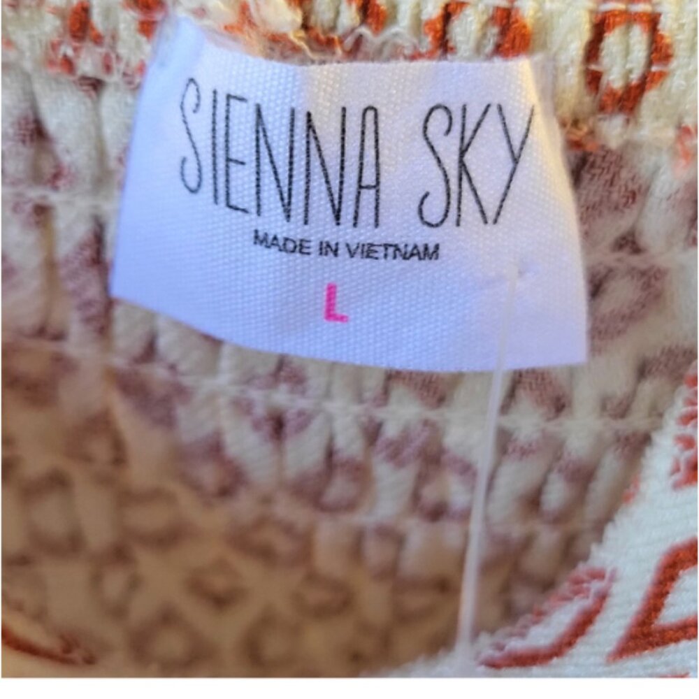 Sienna Sky Handkerchief-Cut Smocked Cropped Tank, Size L - Picture 5 of 8